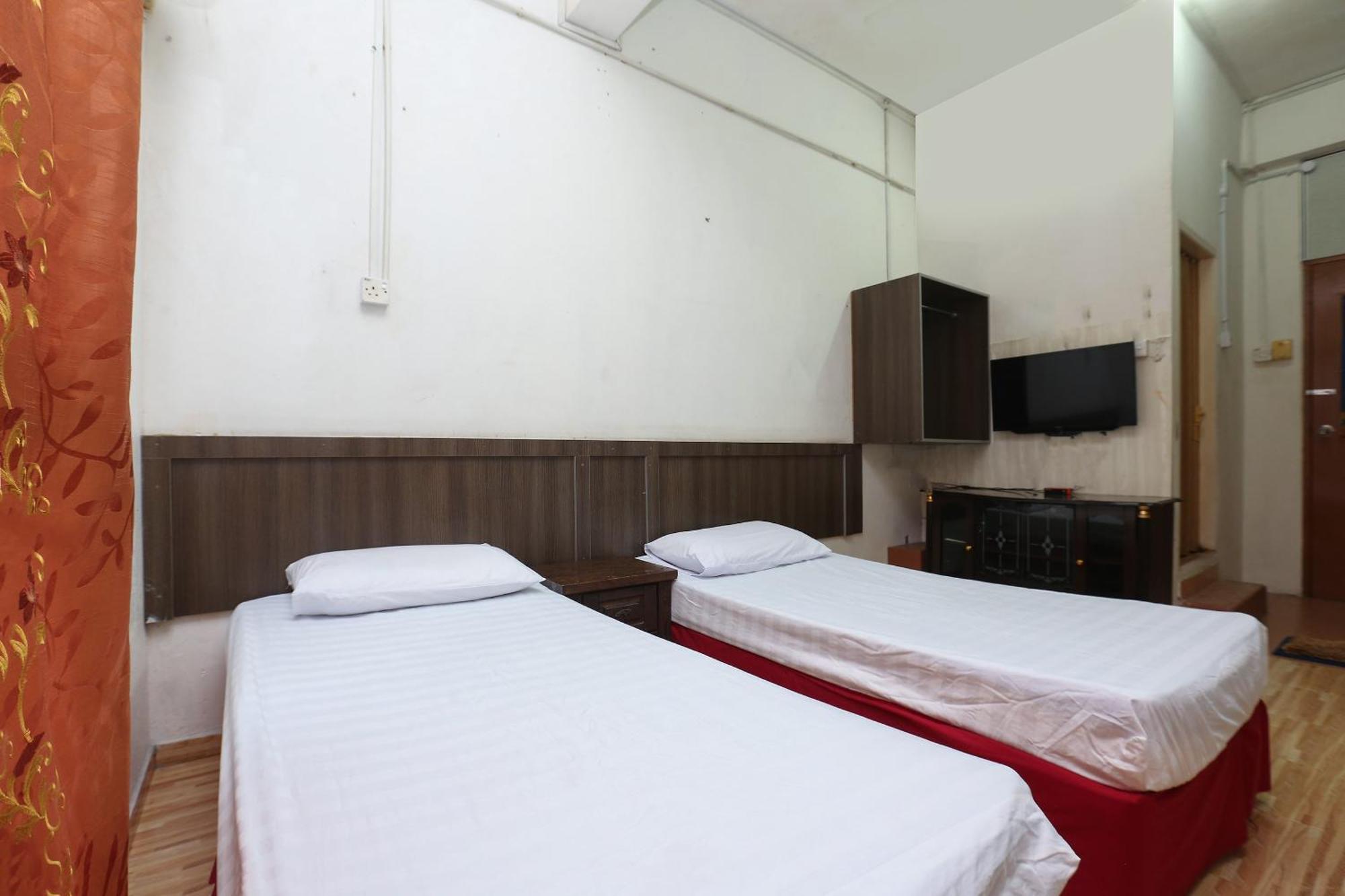 Oyo 89755 D&D Budget Inn Kota Bharu Bagian luar foto