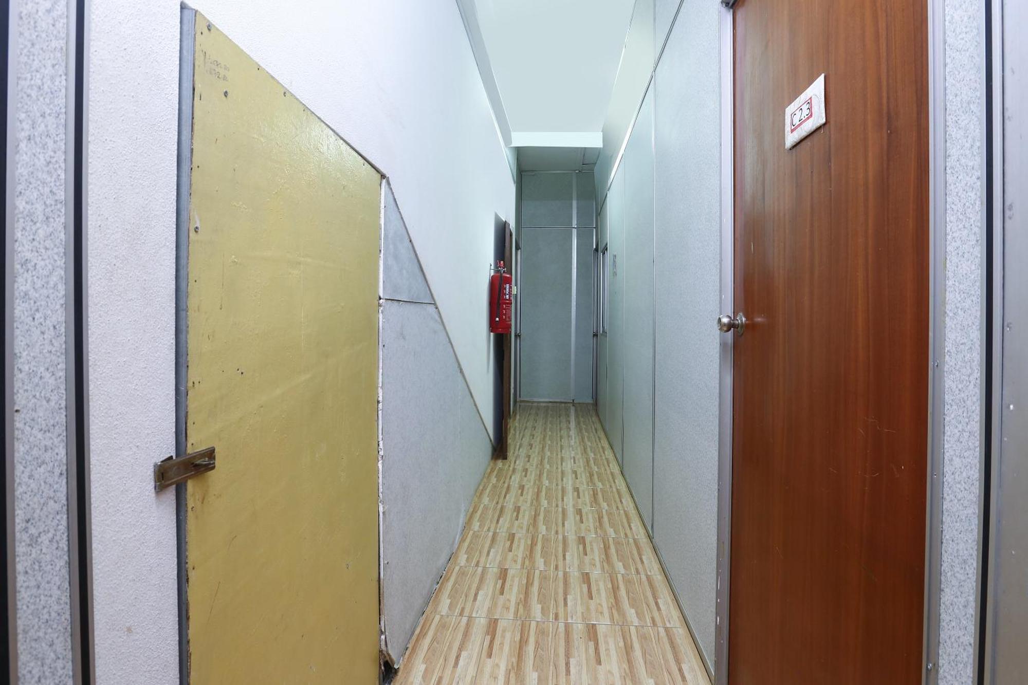 Oyo 89755 D&D Budget Inn Kota Bharu Bagian luar foto